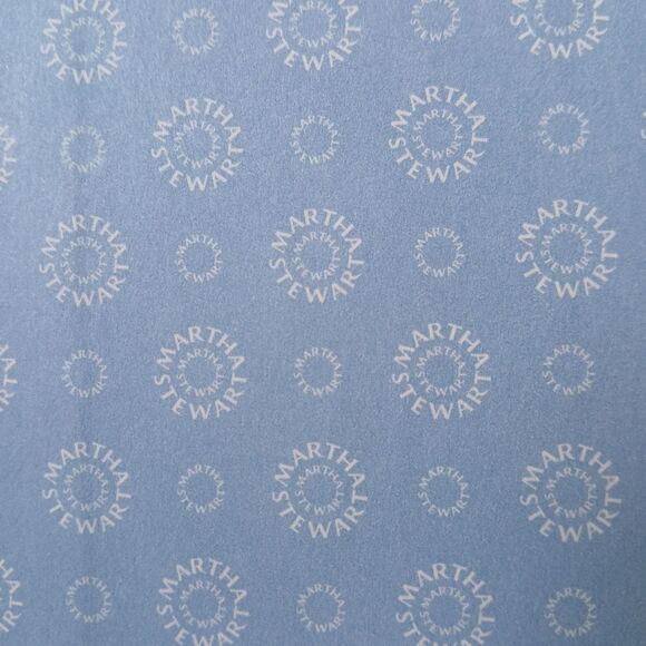 The Martha Stewart Living Cookbook: The New Classics Hardcover First Edition - Picture 10 of 11